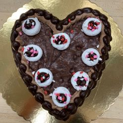 Heart Holiday Brownie Cake